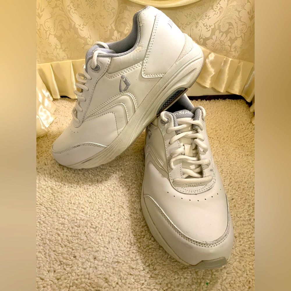 INSTRIDE SURE FLEX WOMENS LEATHER SNEAKERS